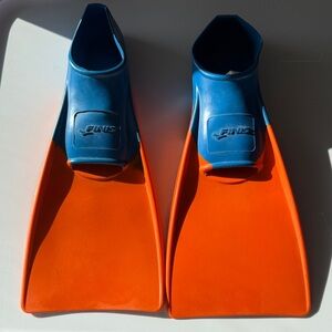 FINIS Kids Swim Fins - Blue and Orange